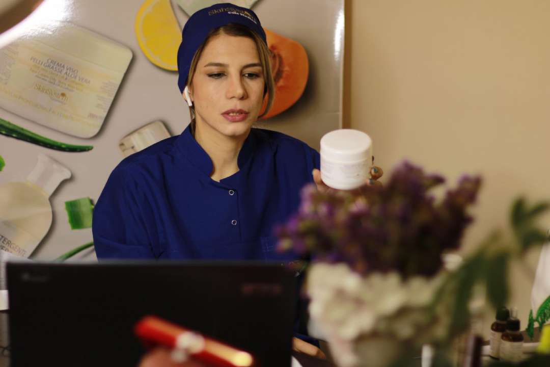 وبینار اسکین سیستم ایتالیا 1400