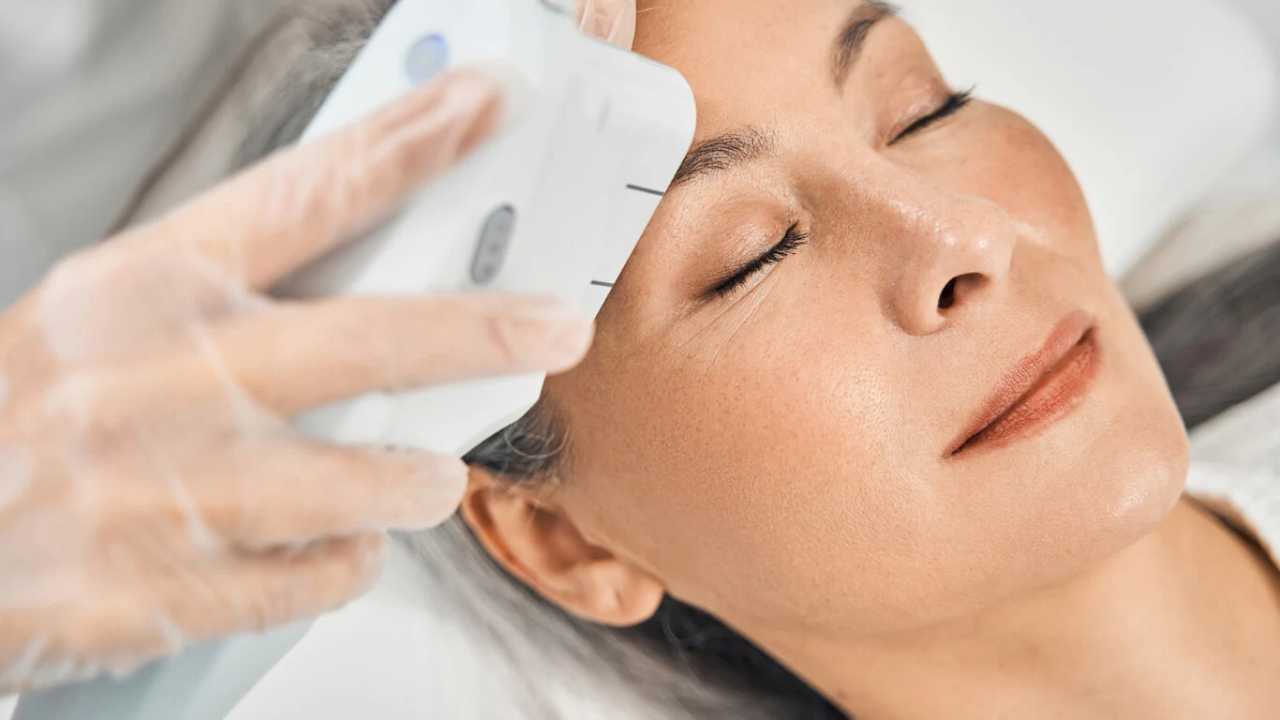 هایفوتراپی چیست؟ جوانسازی و لیفت پوست با هایفو